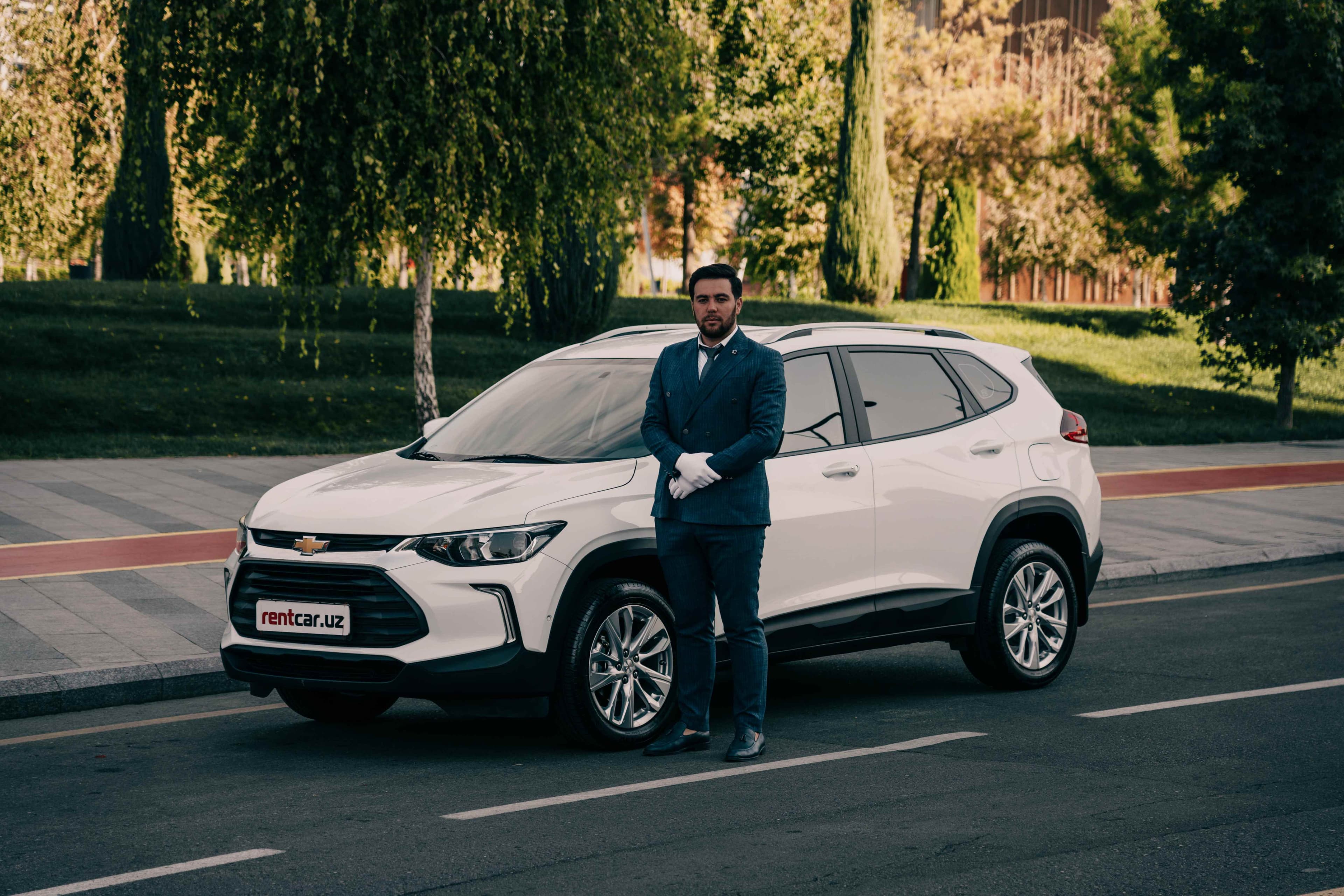 CHEVROLET TRACKER 2
