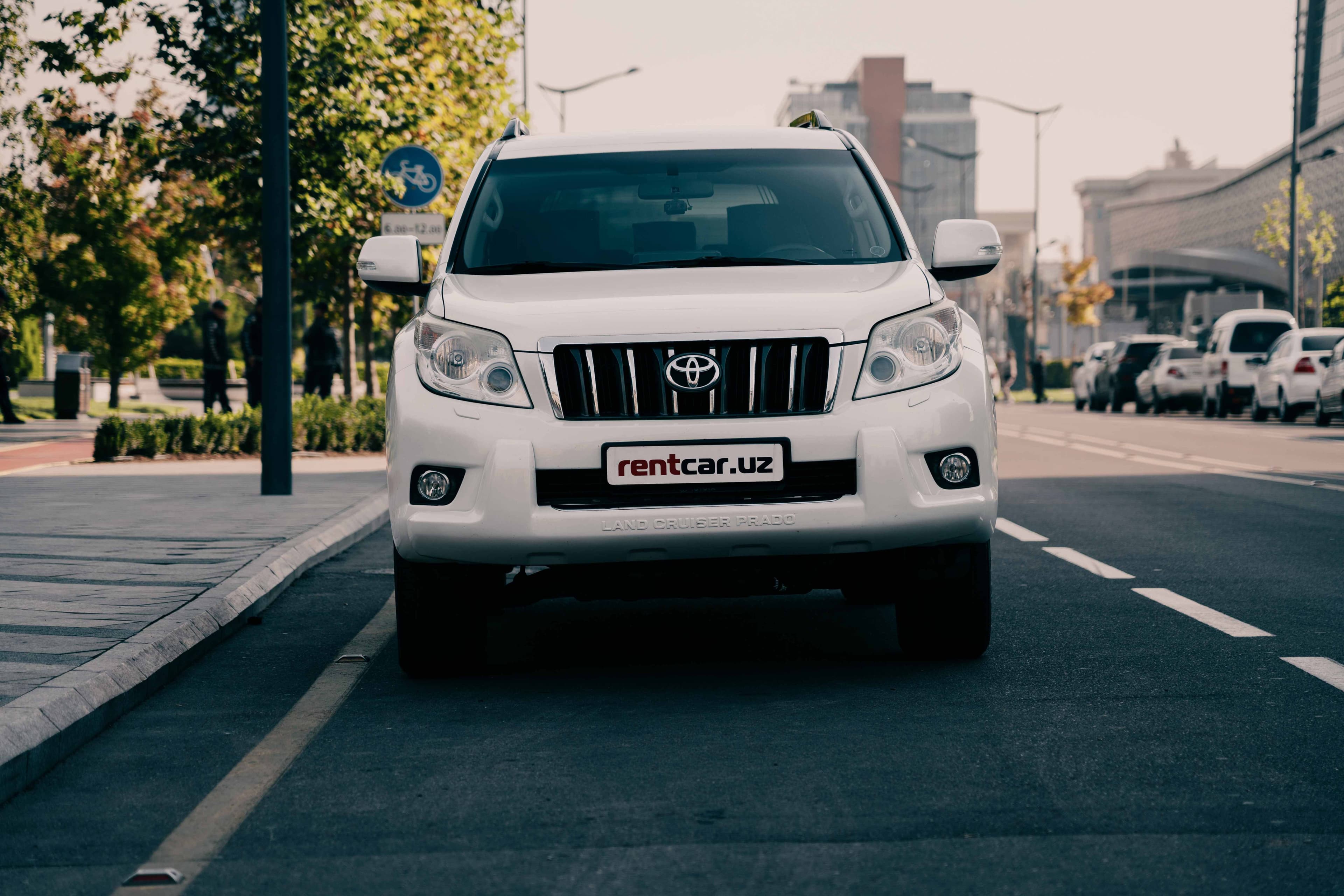 TOYOTA PRADO 150
