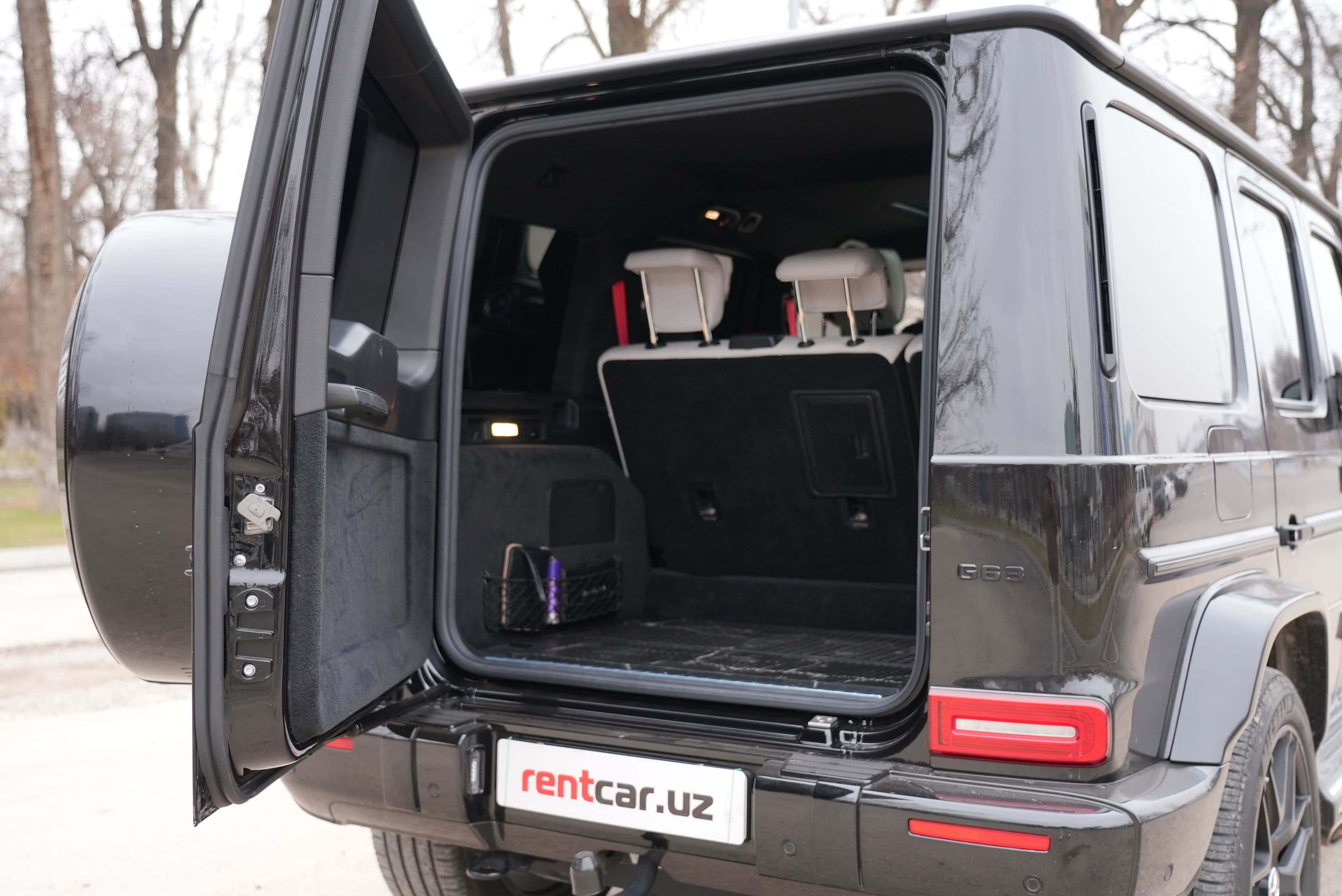 MERCEDES BENZ G400d