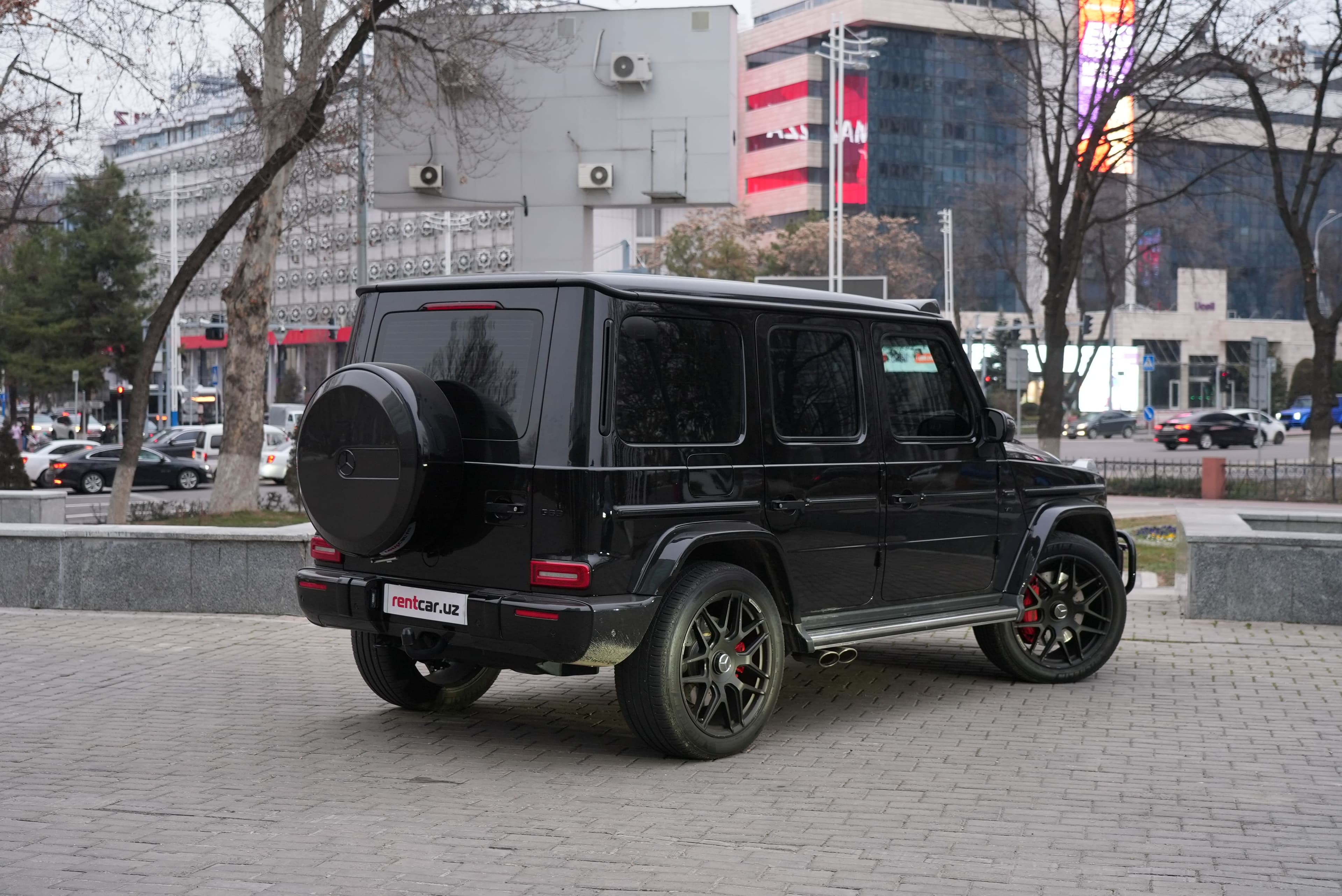 MERCEDES BENZ G400d